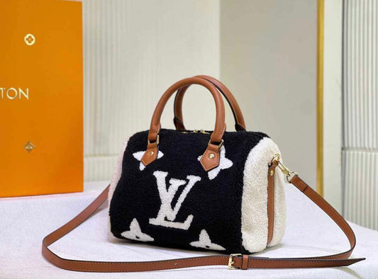 BLACK & WHITE LV HAND BAG