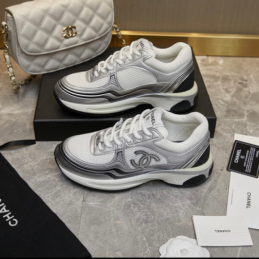 SILVER CC LOGO SNEAKER